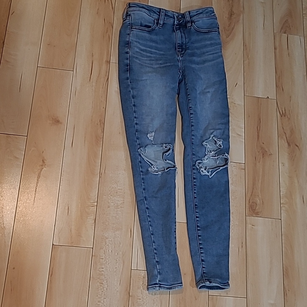 America Eagle women's size 2 hi-rise jeggings
